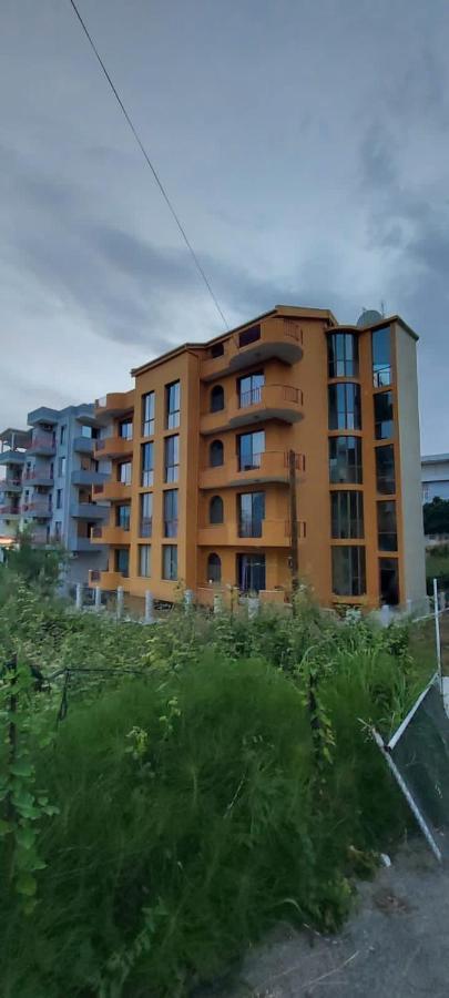 Rigandi Durrës Exterior foto
